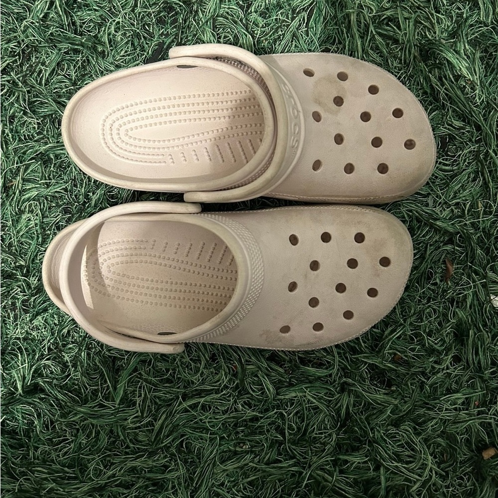 Pink crocs